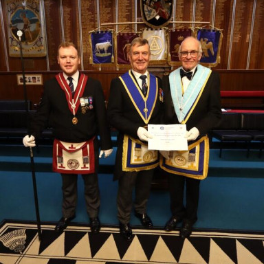 Dundas Lodge donation